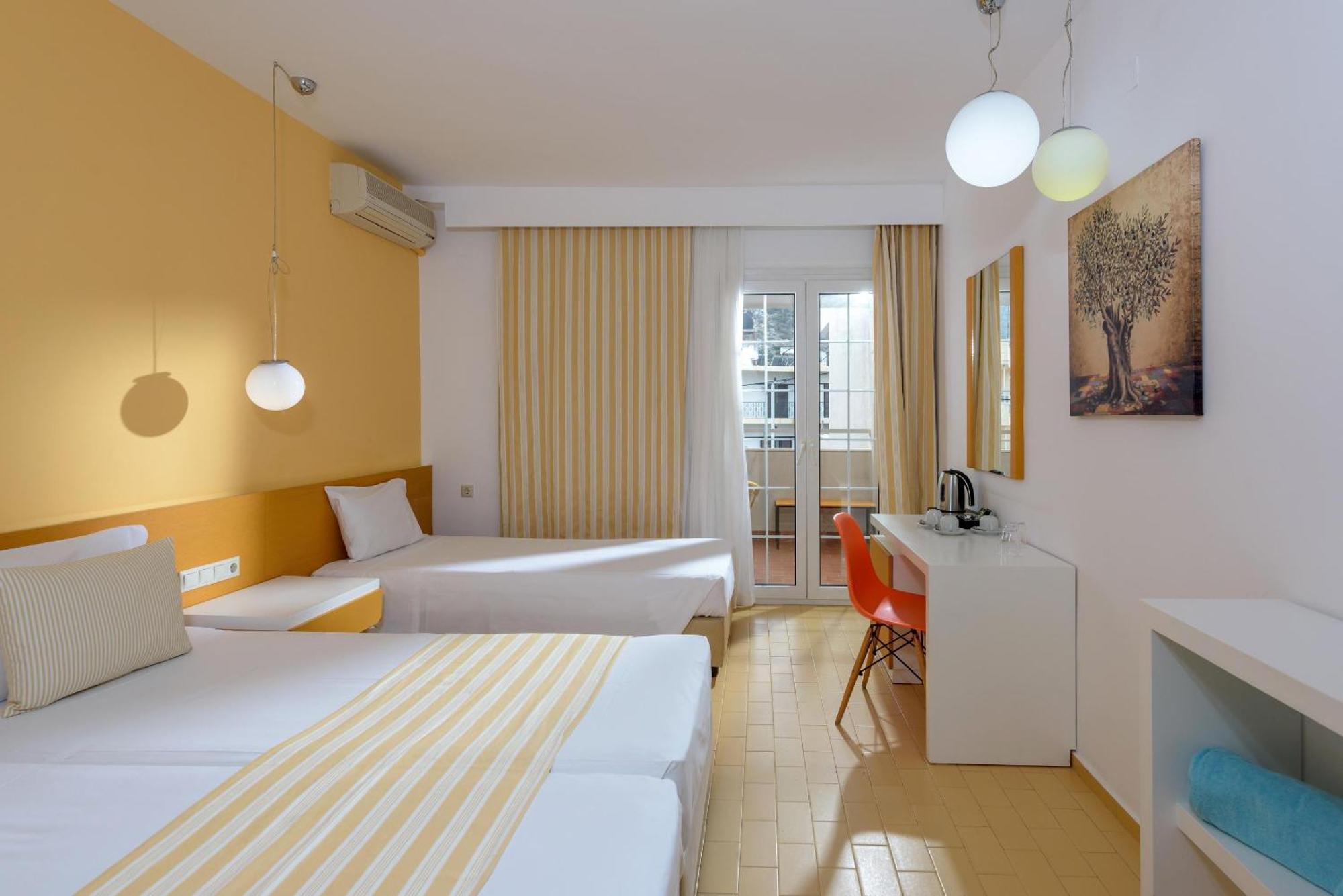 Zeus Hotels Palm Beach Stalida 外观 照片