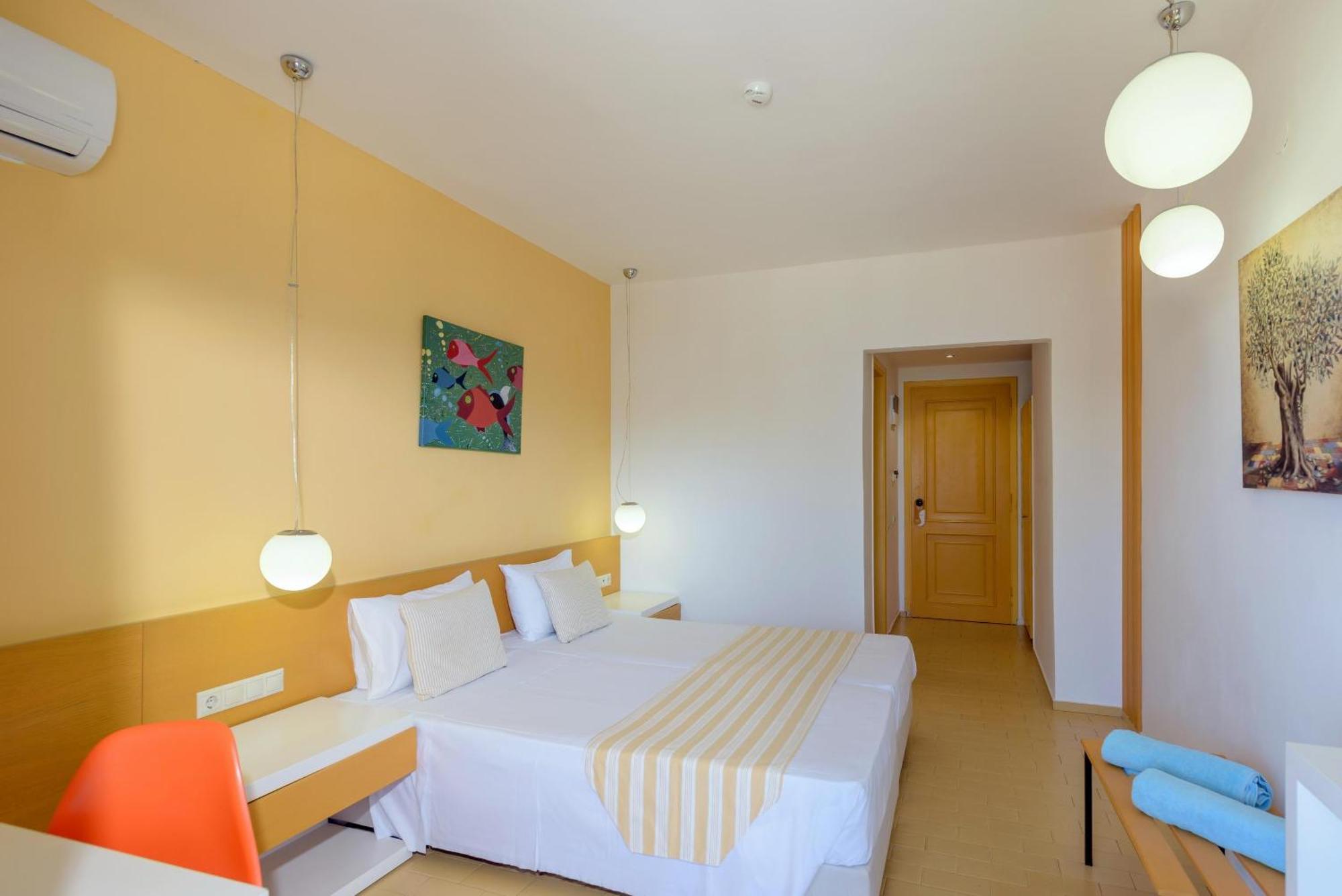 Zeus Hotels Palm Beach Stalida 外观 照片